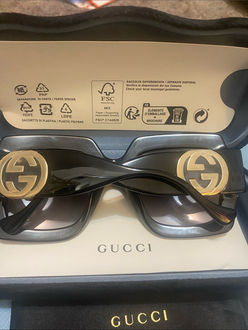Gucci Black Rectangular Sunglasses with Gold GG Accents - Picture 8 of 11